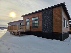 22 Vista Lane  Mitchell, MB R5G 2X5