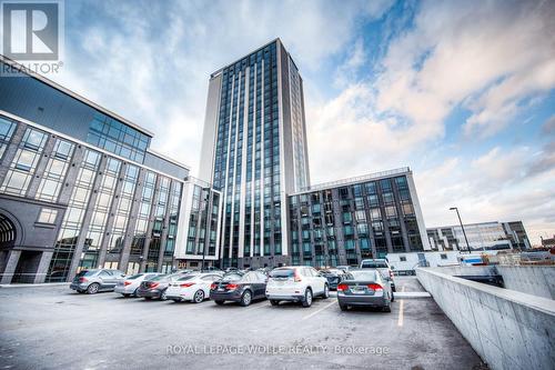 S2007 - 330 Phillip Street, Waterloo, ON - Outdoor