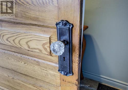 8 Lowrey Avenue S, Cambridge, ON - Indoor