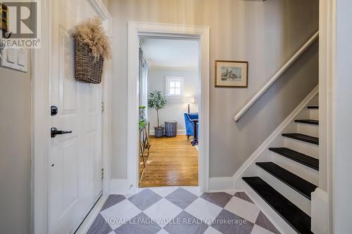 8 Lowrey Avenue S, Cambridge, ON - Indoor Photo Showing Other Room