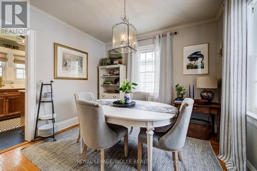 8 Lowrey Avenue S, Cambridge, ON - Indoor Photo Showing Dining Room