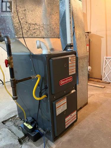 100 Balaclava Street, Veteran, AB - Indoor Photo Showing Basement