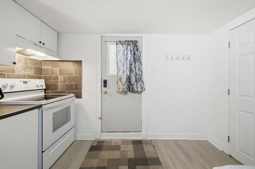 Hall d'entrée/Vestibule - 212 Boul. Des Allumettières, Gatineau (Hull), QC - Indoor Photo Showing Kitchen