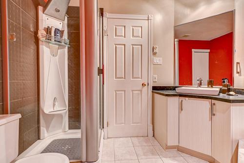 Bathroom - 472 Rue Laurent-O.-David, Boisbriand, QC 