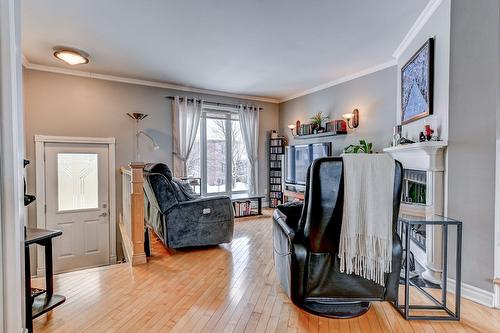 Living room - 472 Rue Laurent-O.-David, Boisbriand, QC 