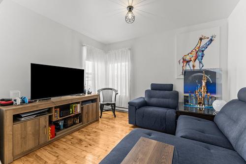 Salon - 184 Rue Jacques-Cartier S., Saint-Jean-Sur-Richelieu, QC - Indoor Photo Showing Living Room