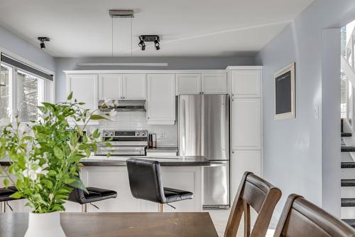 Kitchen - 6665 Rue Des Bourraches, Québec (Les Rivières), QC - Indoor Photo Showing Other Room