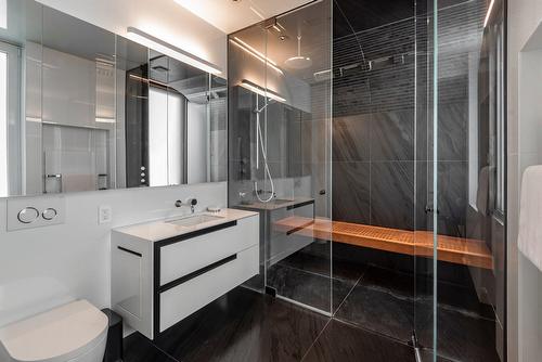 Salle de bains attenante à la CCP - 59-1509 Rue Sherbrooke O., Montréal (Ville-Marie), QC - Indoor Photo Showing Bathroom