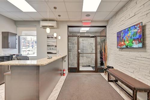 Hall - 2230 Rue King O., Sherbrooke (Les Nations), QC - Indoor Photo Showing Other Room