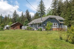 870 Sayward Rd  Sayward, BC V0P 1R0