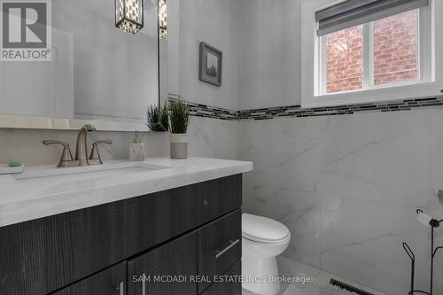 3722 Densbury Drive, Mississauga, ON - Indoor Photo Showing Bathroom