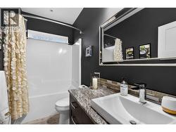 Guest Bathroom - 