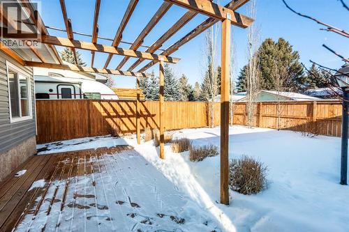 9 Mountain Place, Okotoks, AB - Outdoor