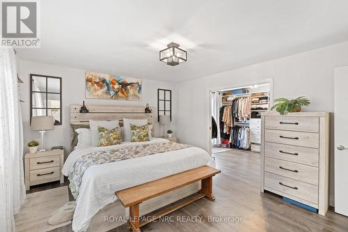22 Briarfield Crescent, St. Catharines (Glendale/Glenridge), ON - Indoor Photo Showing Bedroom