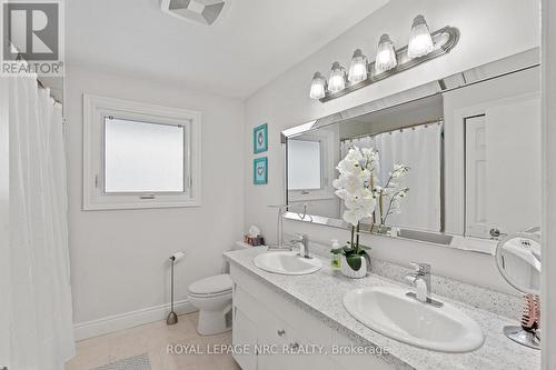 22 Briarfield Crescent, St. Catharines (Glendale/Glenridge), ON - Indoor Photo Showing Bathroom