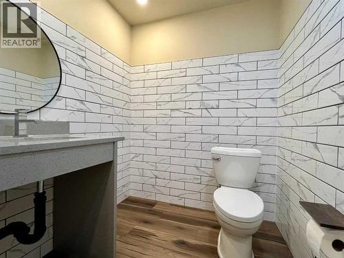 923 6 Avenue, Calgary, AB 