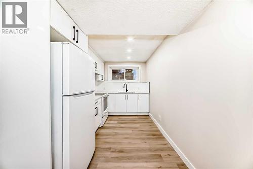 6128 Madigan Drive Ne, Calgary, AB - Indoor