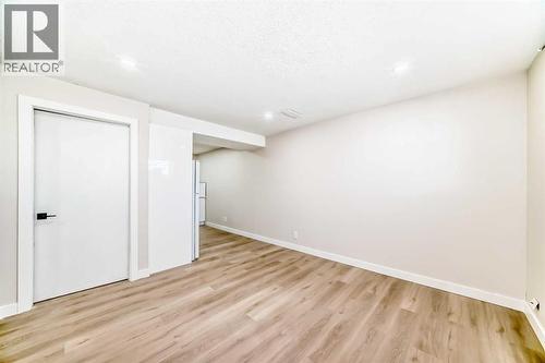 6128 Madigan Drive Ne, Calgary, AB - Indoor Photo Showing Other Room