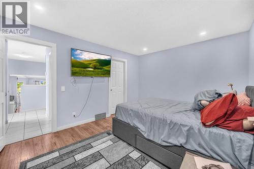 6537 68 Street Ne, Calgary, AB - Indoor Photo Showing Bedroom