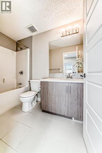267 Sage Bluff Rise Nw, Calgary, AB - Indoor Photo Showing Bathroom