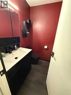 2 pc. Ensuite - 