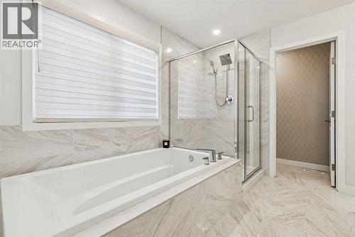 153 Edith Villas Nw, Calgary, AB - Indoor Photo Showing Bathroom