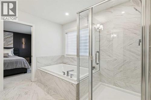 153 Edith Villas Nw, Calgary, AB - Indoor Photo Showing Bathroom