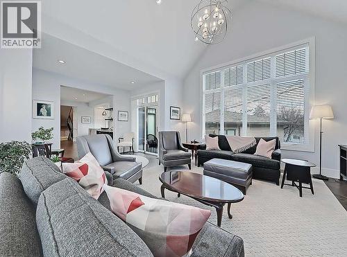 14 Rosetree Road Nw, Calgary, AB - Indoor Photo Showing Living Room