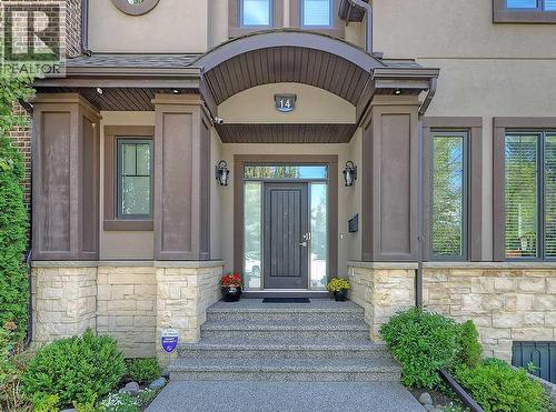 14 Rosetree Road Nw, Calgary, AB - Outdoor With Facade