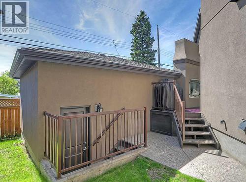 14 Rosetree Road Nw, Calgary, AB - Outdoor With Exterior