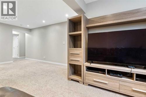 26 Marquis Heights Se, Calgary, AB - Indoor Photo Showing Other Room