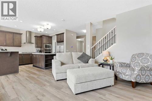 26 Marquis Heights Se, Calgary, AB - Indoor