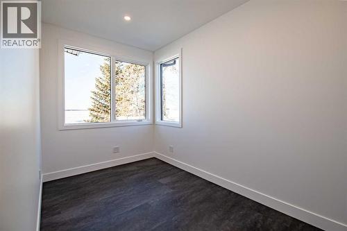 His closet - 158 Jarvis Bay Drive, Jarvis Bay, AB - Indoor Photo Showing Other Room