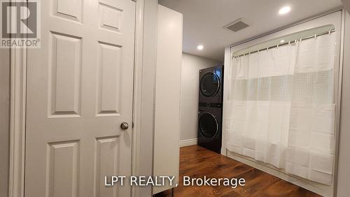 48 Maplehurst Crescent, Barrie, ON - Indoor