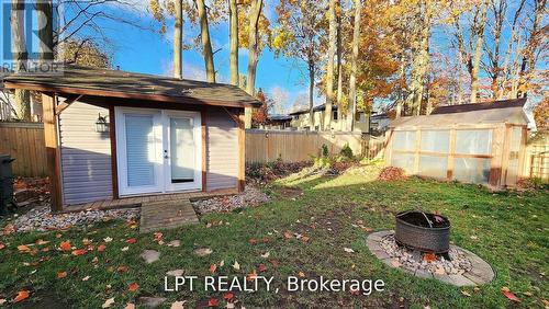 48 Maplehurst Crescent, Barrie, ON - Outdoor