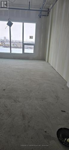 402 - 996 Martin Grove Road, Toronto, ON 