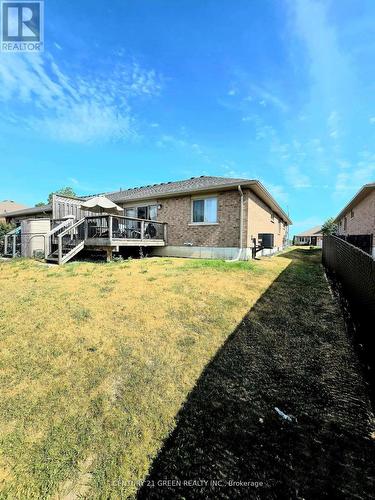 100 Spruce Gardens Court, Belleville, ON - Outdoor