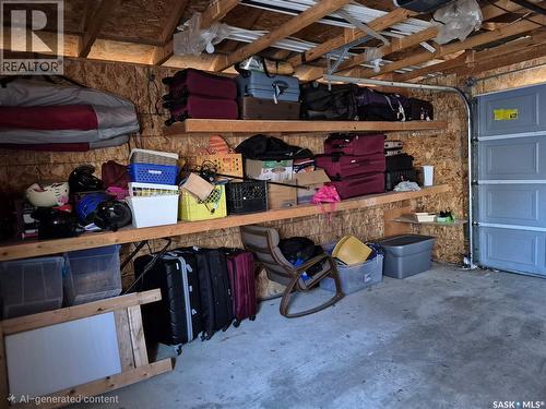 144 2Nd Street W, Ponteix, SK - Indoor