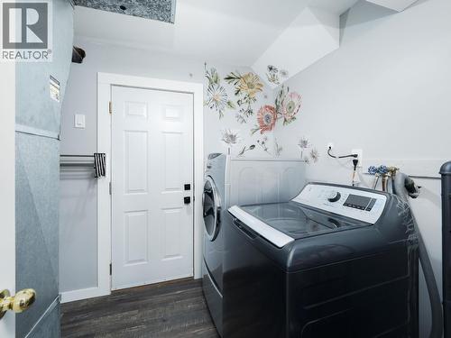 4622 Giscome Road, Prince George, BC - Indoor Photo Showing Laundry Room