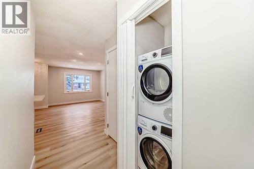 937 Marcombe Drive Ne, Calgary, AB - Indoor Photo Showing Laundry Room