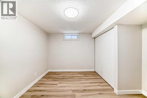 937 Marcombe Drive Ne, Calgary, AB - Indoor Photo Showing Other Room