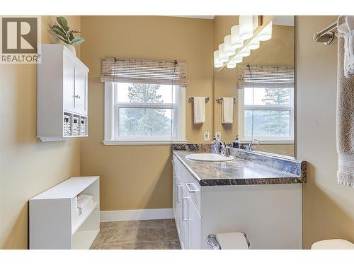 8011 Pierre Drive, Summerland, BC - Indoor Photo Showing Bathroom