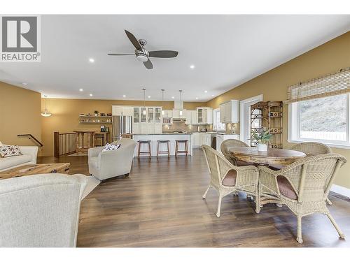 8011 Pierre Drive, Summerland, BC - Indoor Photo Showing Dining Room