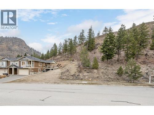 8011 Pierre Drive, Summerland, BC - Outdoor