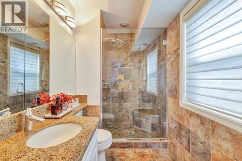3482 Ridge Boulevard, West Kelowna, BC - Indoor Photo Showing Bathroom