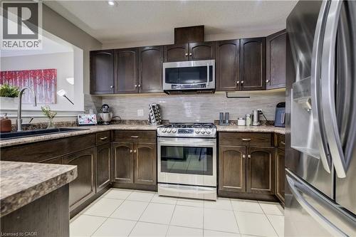 1444 Dunkirk Avenue, Woodstock, ON - Indoor Photo Showing Kitchen