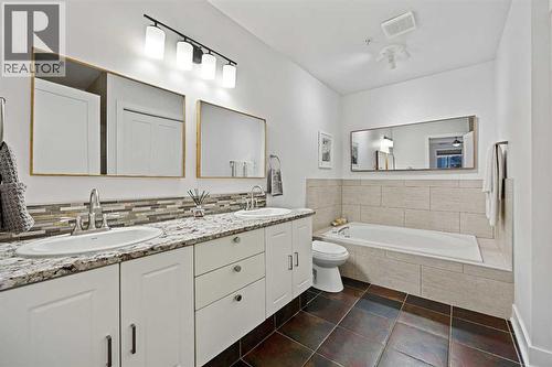 304, 923 15 Avenue Sw, Calgary, AB - Indoor Photo Showing Bathroom