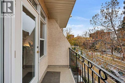 304, 923 15 Avenue Sw, Calgary, AB - Outdoor With Balcony With Exterior