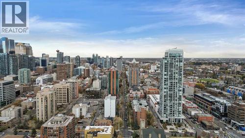 304, 923 15 Avenue Sw, Calgary, AB - Outdoor With View