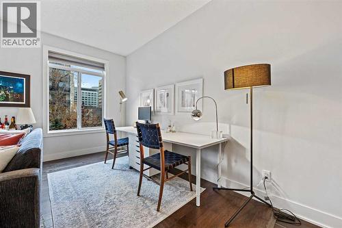 304, 923 15 Avenue Sw, Calgary, AB - Indoor